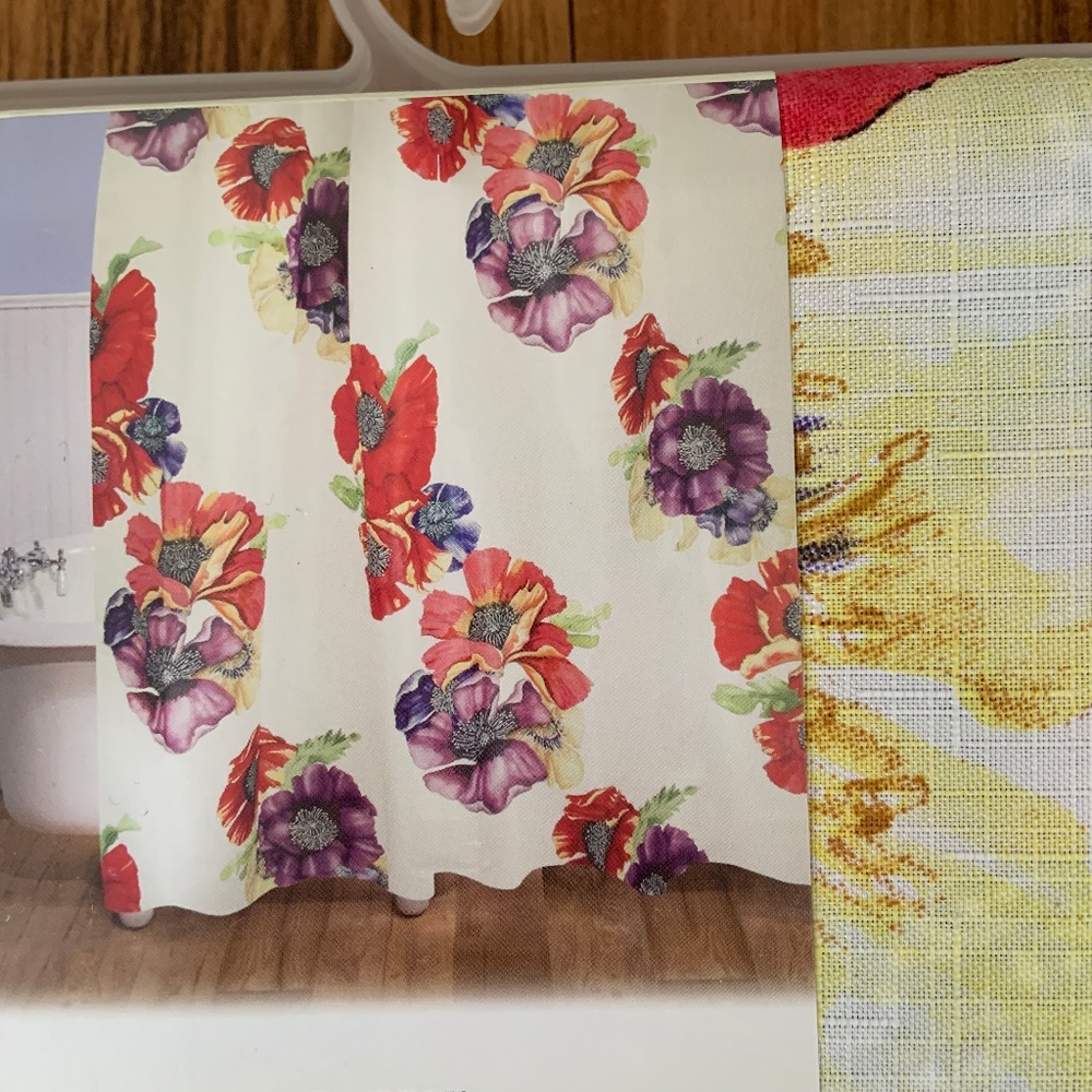 CLEARANCE Bacova Poppy Garden Floral Shower Curtain NIP - Picture 4 of 4